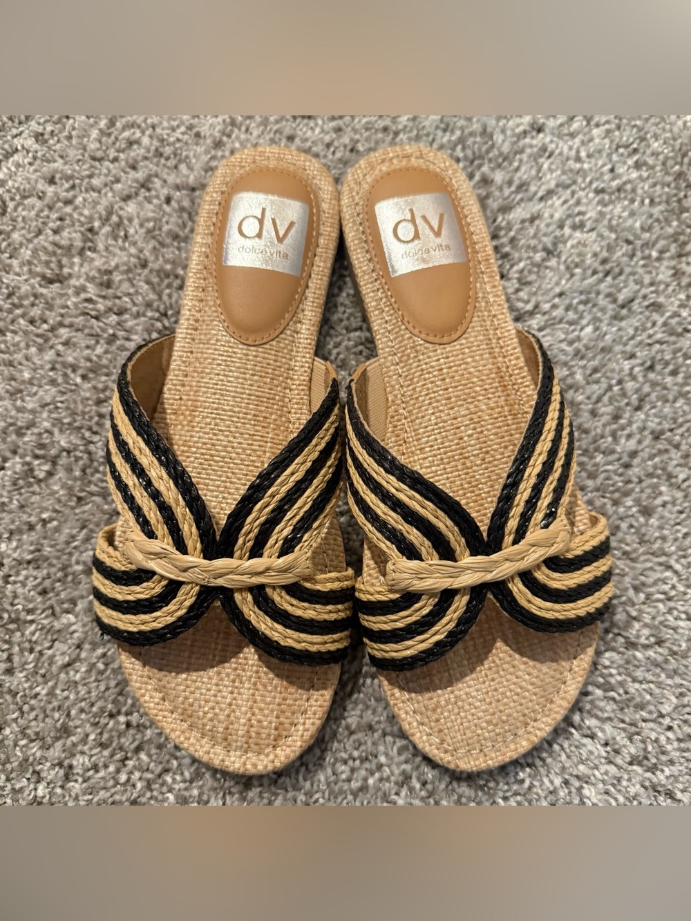 Brand New Dolce Vita Geeya Black and Tan Espadrille Sandals Size 6.5 Women’s